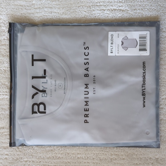 BYLT Signature Drop Cut Short Sleeve Crew T Shirt - Picture 3 of 5